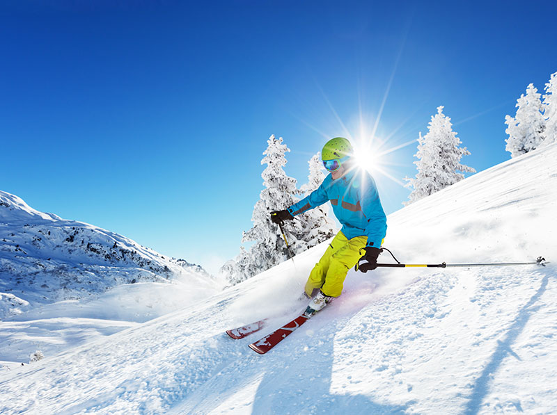 children skiing 