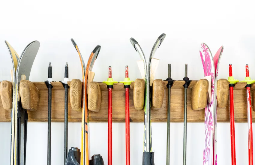 ski storage
